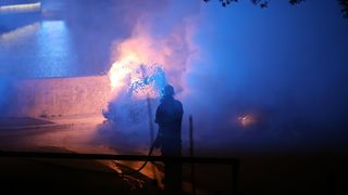 U Zadru plamen progutao BMW