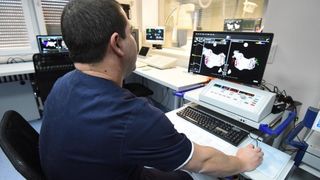 U Općoj bolnici Zadar svečano otvorena nova angio sala donacija dr. Freidoona Ghazija. Foto: Dino Stanin/PIXSELL U Općoj bolnici Zadar svečano otvorena nova angio sala donacija dr. Freidoona Ghazija. Foto: Dino Stanin/PIXSELL