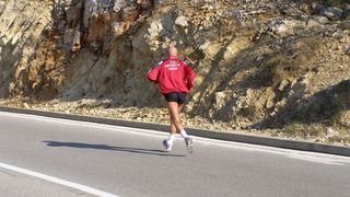 6. memorijalni maraton Maslenica – Posedarje – Novigrad, 23. siječnja 2010. (Foto: Josip Prskalo)
