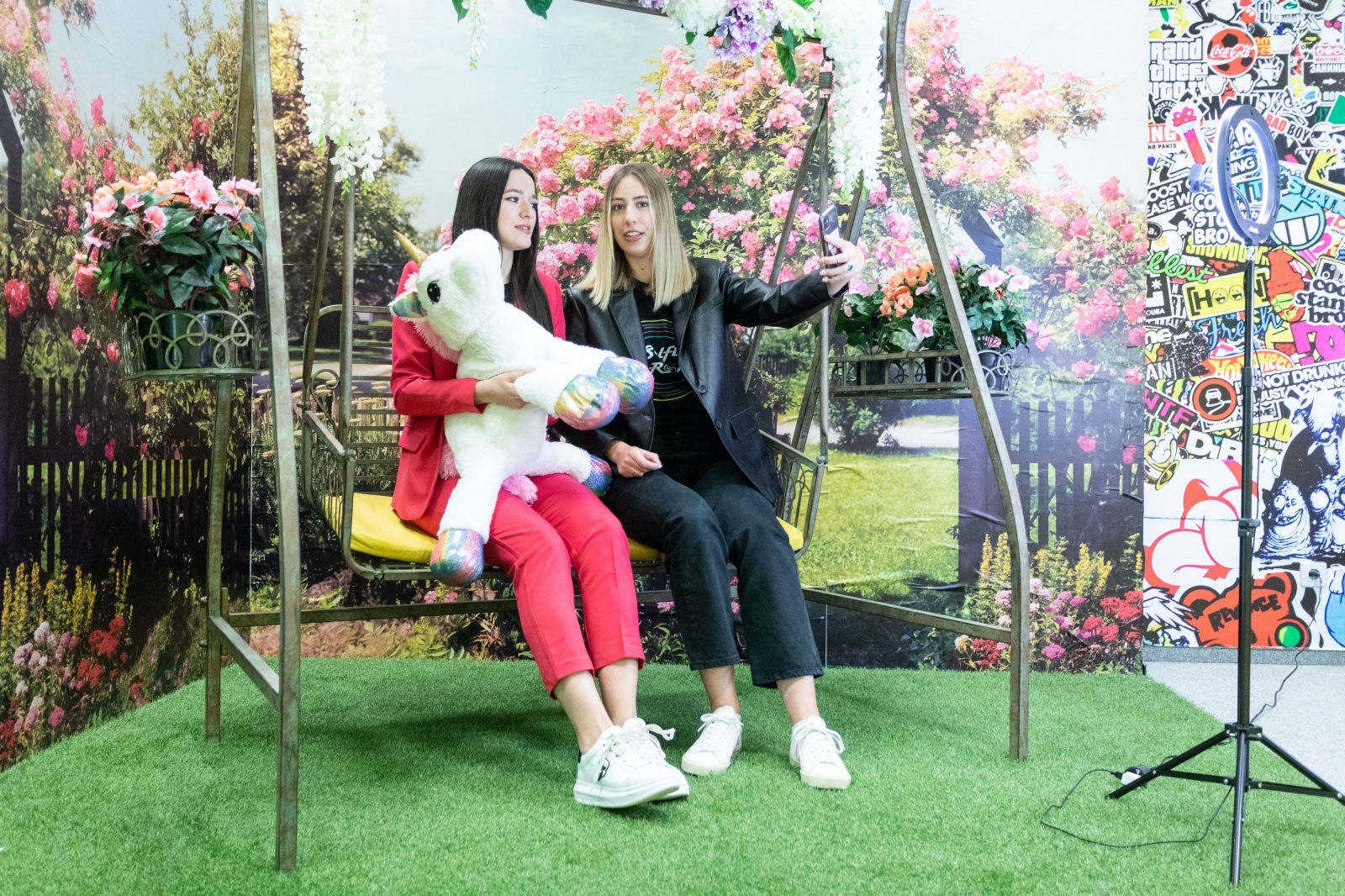 Pogledajte kako izgleda “Selfie room”