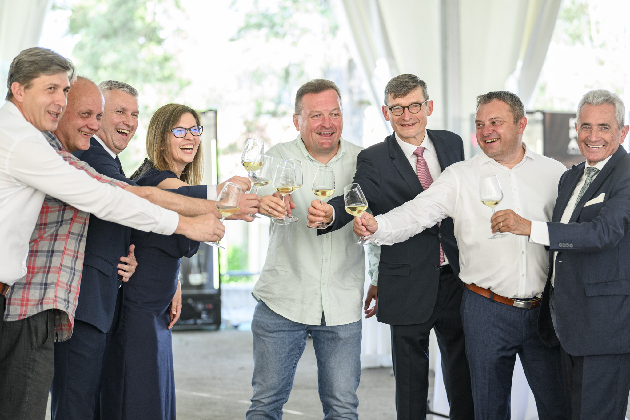 U Bedenici svečano otvoren prvi Eco-Wine Fest uz koncerte Vatre i Soul Fingersa