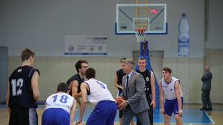 Utakmicom Pomorske i Tehničke škole otvorena košarkaška liga srednjih škola Zadarske županije Utakmicom Pomorske i Tehničke škole otvorena košarkaška liga srednjih škola Zadarske županije