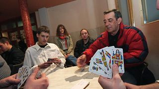 Božićni turnir u briškuli, trešeti i kifamenu