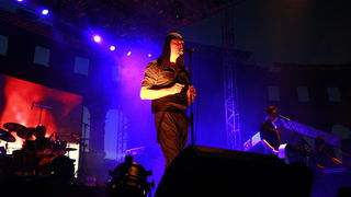 Pula, 180811.
Arena Fest 2011.
Na kraju koncertne sezone u pulskoj Areni na Arena Festu nastupaju tri europska benda: Apocalyptica, Guano Apes i Laibach.
Na slici: nastup Laibacha.
Foto: Goran Sebelic / CROPIX Pula, 180811.
Arena Fest 2011.
Na kraju koncertne sezone u pulskoj Areni na Arena Festu nastupaju tri europska benda: Apocalyptica, Guano Apes i Laibach.
Na slici: nastup Laibacha.
Foto: Goran Sebelic / CROPIX