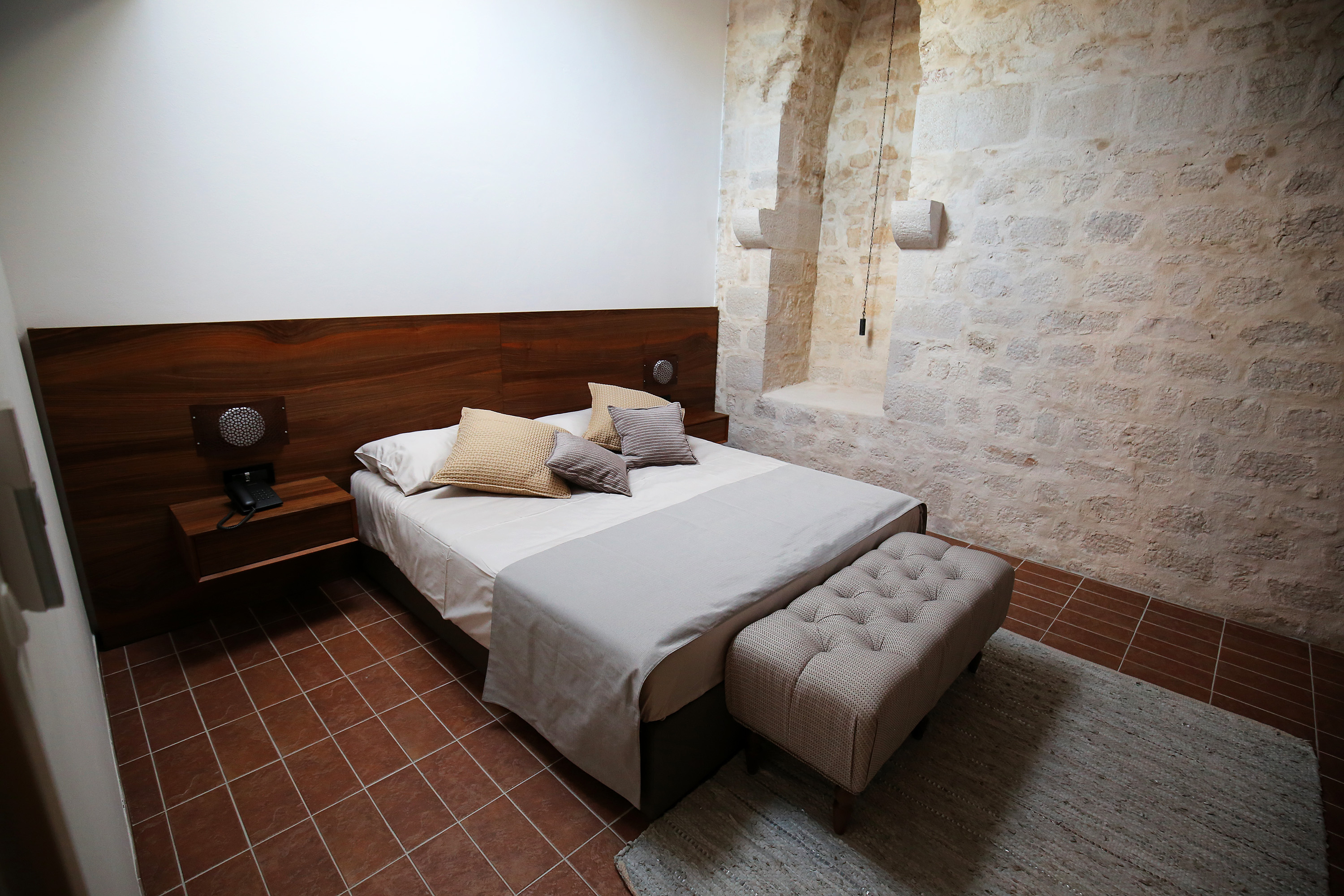 Mediji i uzvanici posjetili Polaču, Vransko jezero i Maškovića han