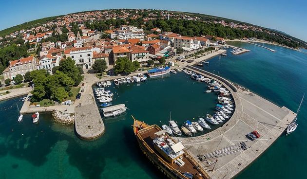 Sv. Filip i Jakov, panorama