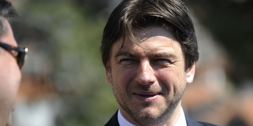 Sibenik, 270313.
Ministar turizma Darko Lorencin u pratnji gradonacelnika Ante Zupanovica obisao je gradiliste na gradskoj plazi Banj.
Foto: Niksa Stipanicev / CROPIX Sibenik, 270313.
Ministar turizma Darko Lorencin u pratnji gradonacelnika Ante Zupanovica obisao je gradiliste na gradskoj plazi Banj.
Foto: Niksa Stipanicev / CROPIX