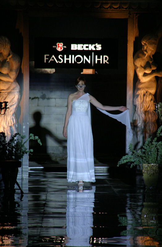 Image 1175339 (auto)