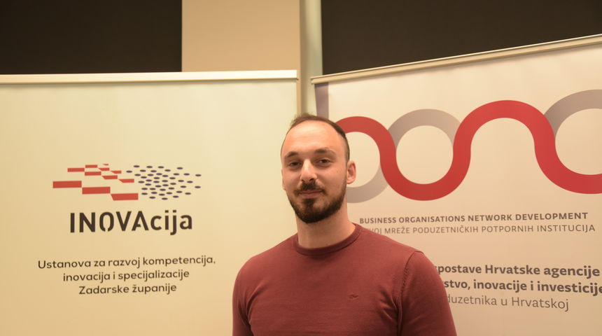 Mateo Bukva educirao zadarske poduzetnike o razvoju mobilnih platformi Mateo Bukva educirao zadarske poduzetnike o razvoju mobilnih platformi