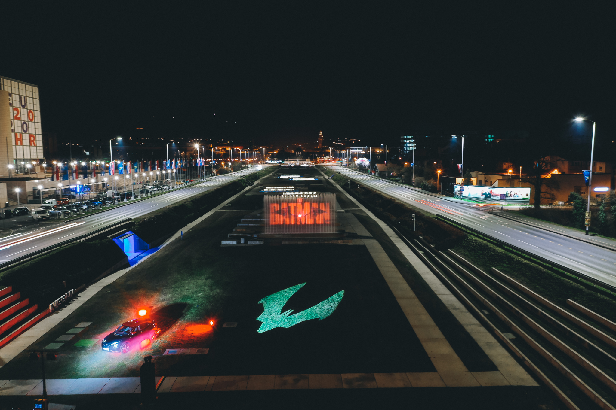 Pogledajte kako je sinoć Zagreb postao Gotham City Pogledajte kako je sinoć Zagreb postao Gotham City