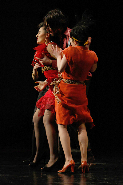 Zadarska Noć kazališta – “Teštament” (foto:Saša Čuka) Zadarska Noć kazališta – “Teštament” (foto:Saša Čuka)