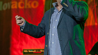 Karlovacko live: Halid Beslic i Crvena jabuka u dvorani Kresimir Cosic u Zadru, Foto: Leo Banic Karlovacko live: Halid Beslic i Crvena jabuka u dvorani Kresimir Cosic u Zadru, Foto: Leo Banic