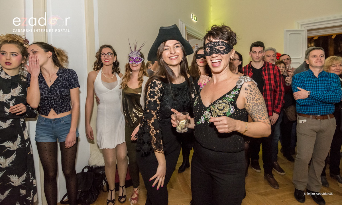 Karneval u Kneževoj palači: Salsa Sandunga i biranje najbolje maske Karneval u Kneževoj palači: Salsa Sandunga i biranje najbolje maske