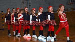 Plesna Božićna čarolija na otoku Pagu