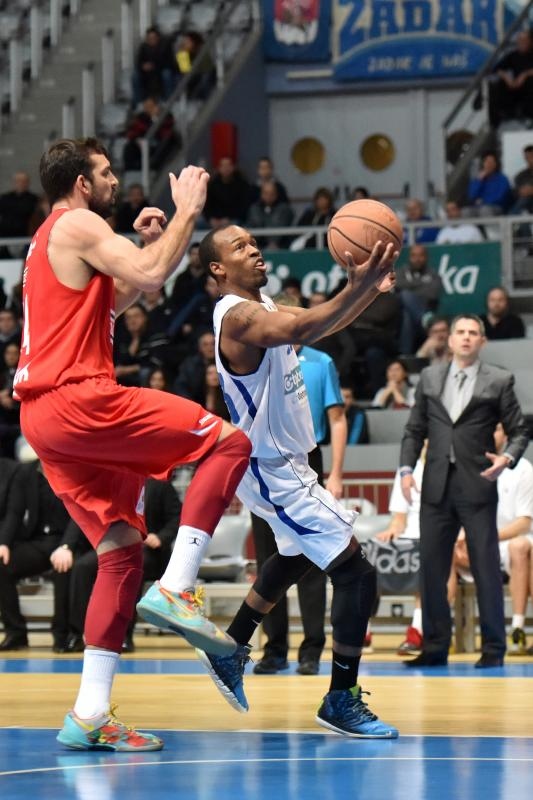 22. kolo ABA lige: Zadar – Szolnoki Olaj 71-64. Photo: Dino Stanin/PIXSELL 22. kolo ABA lige: Zadar – Szolnoki Olaj 71-64. Photo: Dino Stanin/PIXSELL