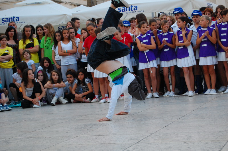 Narodni trg: Dan plesa radija 057, foto: Tea Balog Narodni trg: Dan plesa radija 057, foto: Tea Balog