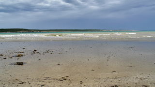 Olujna bura u Lupču 15. srpnja 2016. Foto: Leo Kvarantan Olujna bura u Lupču 15. srpnja 2016. Foto: Leo Kvarantan