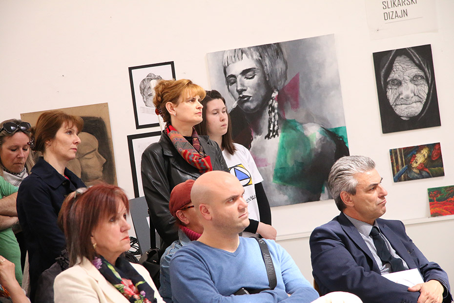 Image 432669 (auto) Image 432669 (auto)