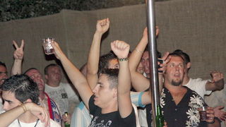 Biograd na Moru 17. srpnja 2009: Nastup Mladena Grdovica u diskoteci Marina Biograd na Moru 17. srpnja 2009: Nastup Mladena Grdovica u diskoteci Marina