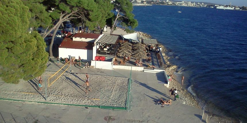 Beach & Cocktail Bar Bamboo na Puntamici, foto: Ivana Nikolovski Beach & Cocktail Bar Bamboo na Puntamici, foto: Ivana Nikolovski