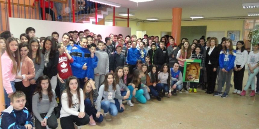 OŠ Benkovac, foto: www.os-benkovac.skole.hr OŠ Benkovac, foto: www.os-benkovac.skole.hr