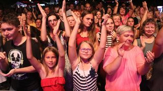 Prvi koncert popularnog slavonskog benda Vigor na otoku Viru