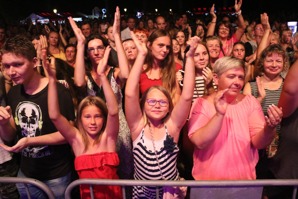 Prvi koncert popularnog slavonskog benda Vigor na otoku Viru