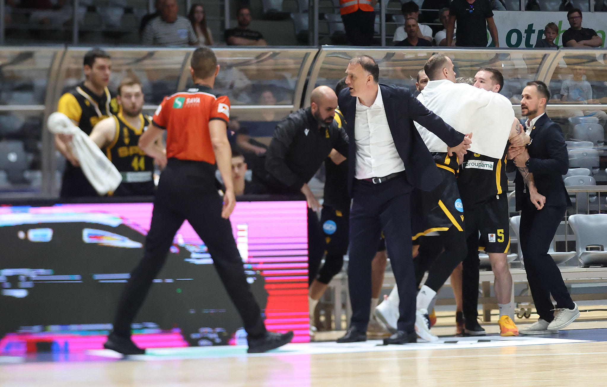 SC Višnjik: KK Zadar – KK Split