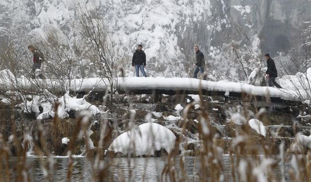 Ljepota zimskog ruha Nacionalnog parka Plitvice ostavlja bez daha. Photo: Marijan Susenj/PIXSELL