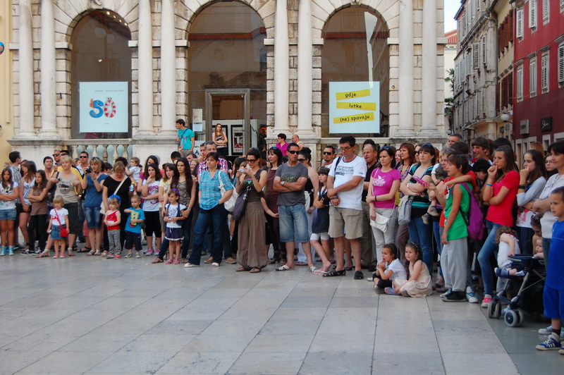 Narodni trg: Dan plesa radija 057, foto: Tea Balog Narodni trg: Dan plesa radija 057, foto: Tea Balog