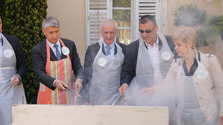 “Hrvatska volontira”: Roštiljada u Domu sv. Frane