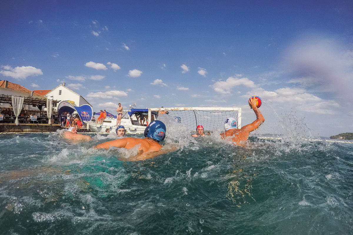 Red Bull Sidrun: Ekipa Kolpomorto proslavila pobjedu u Kalima Red Bull Sidrun: Ekipa Kolpomorto proslavila pobjedu u Kalima