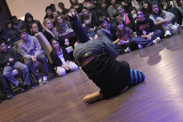 Image 1038851 (auto)