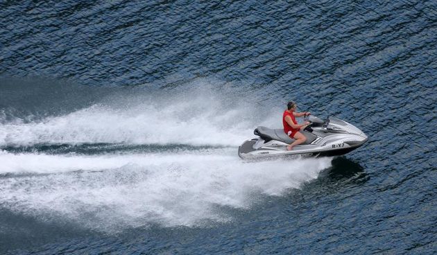 03.07.2013., Zadar – Pogled na kupace u moru i jet ski iz pticje prespektive. Photo: Filip Brala/PIXSELL