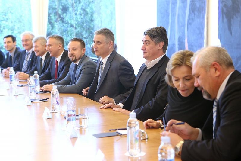 Predsjednica RH primila predstavnike Domoljubne koalicije i Hrvatska raste na konzultacije. Foto: Goran Stanzl/PIXSELL