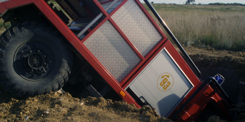 Sabunike: Vatrogasno vozilo u jami