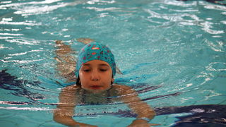 Podjela diploma u PK Jaderi za uspješno završenu školu plivanja Podjela diploma u PK Jaderi za uspješno završenu školu plivanja