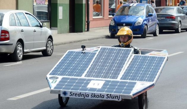 Sisak: Utrka solarnih automobila hrvatskih stukovnih škola