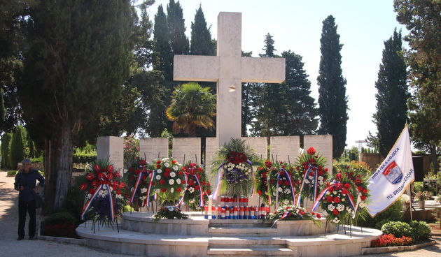 Polaganje vijenaca, 112. brigada obljetnica