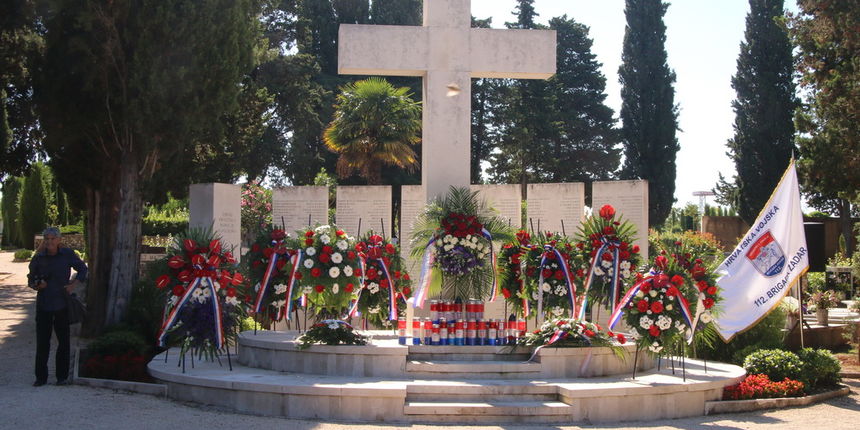 Polaganje vijenaca, 112. brigada obljetnica Polaganje vijenaca, 112. brigada obljetnica