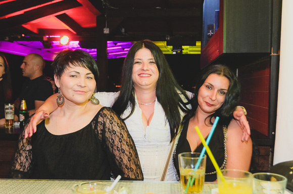 Siniša Vuco @ Hitch bar, 16.5.2015. (Foto: Ivan Toman)