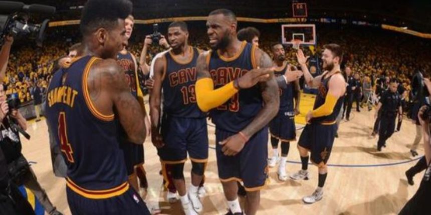 Cleveland Cavaliers, foto: Noah Graham/NBAE/nba.com Cleveland Cavaliers, foto: Noah Graham/NBAE/nba.com