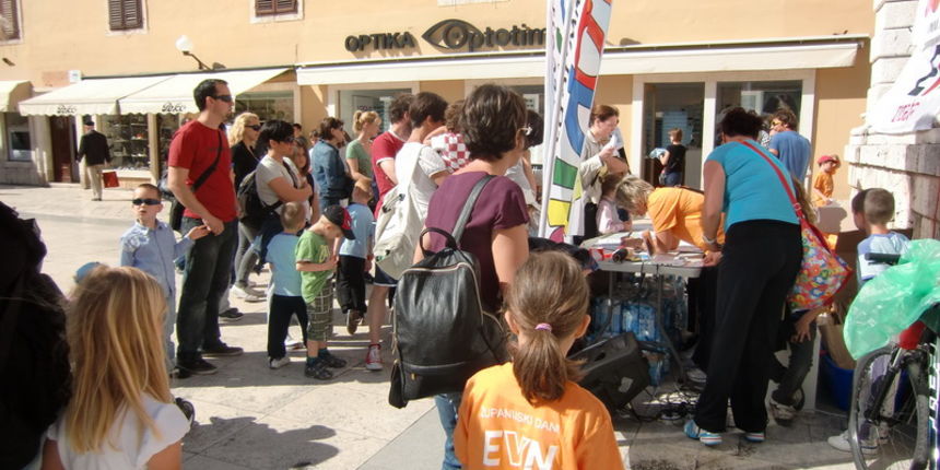 1000 koraka kroz 1000 ulica, orjentacijsko kretanje loptica