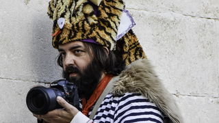 Paški zimski karneval 2018: Karnevalska povorka prošla ulicama grada do Pijace