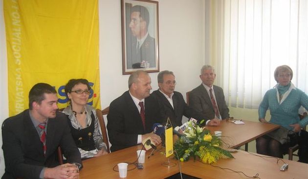 Mišlov i Galović prešli u HSLS