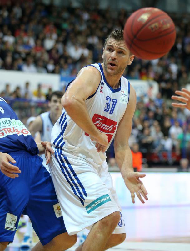 KC Drazen Petrovic, Zagreb – Treca utakmica finala doigravanja za prvaka Hrvatske, KK Cibona – KK Zadar. Photo: Igor Kralj/PIXSELL KC Drazen Petrovic, Zagreb – Treca utakmica finala doigravanja za prvaka Hrvatske, KK Cibona – KK Zadar. Photo: Igor Kralj/PIXSELL