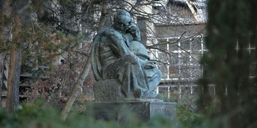 Meštrovićev kip stiže u Milano, Foto: Sanjin Strukic/PIXSELL Meštrovićev kip stiže u Milano, Foto: Sanjin Strukic/PIXSELL