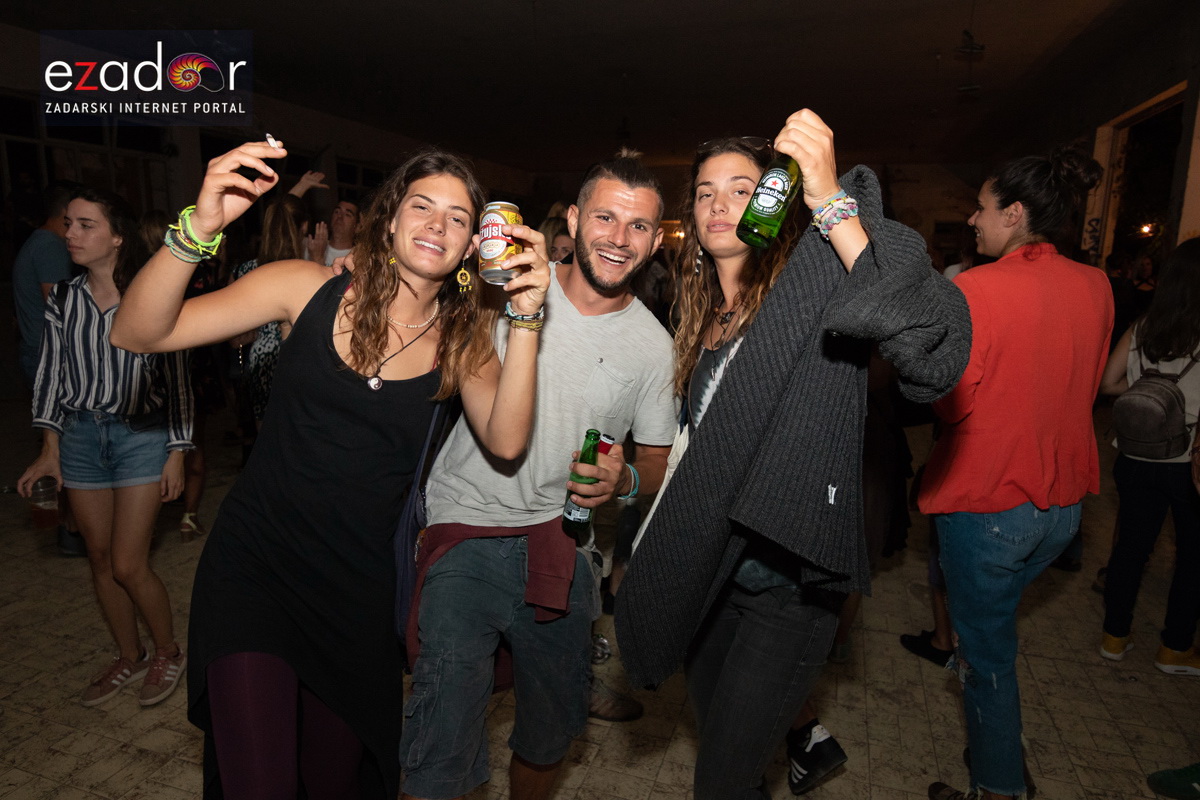 KvartArt 2018.: Art buvljak & koncert Nipplepeoplea