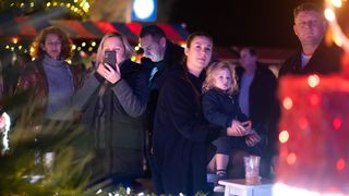 Vatromet, tisuće konfeta, šampanjac, prskalice i koncert Ivana Zaka i Tempo Banda