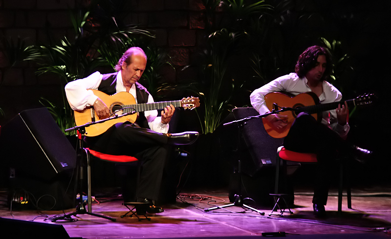 Paco de Lucia na Trgu pet bunara (foto: Marin Gospić)